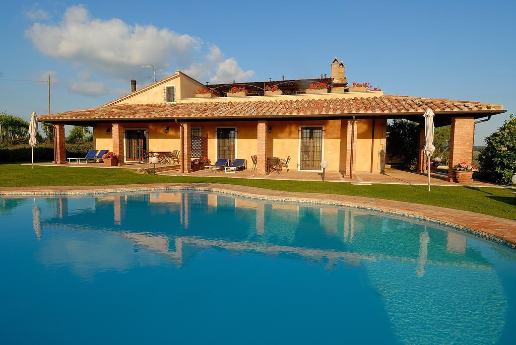 Agriturismo Poggio Delle Conche Pitigliano Exterior photo